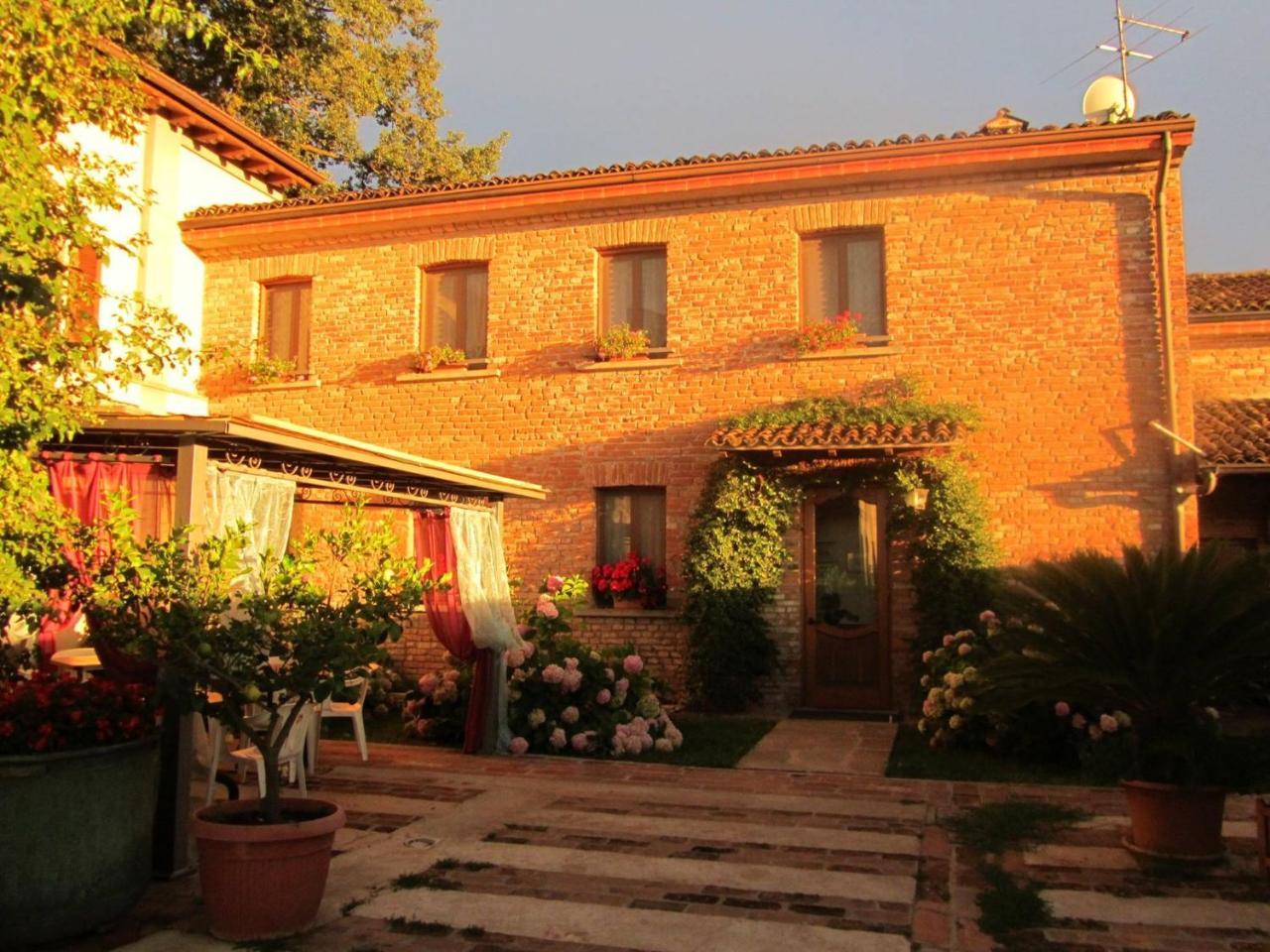 Penzion Carrobbio Bed&Breakfast Cremona Exteriér fotografie